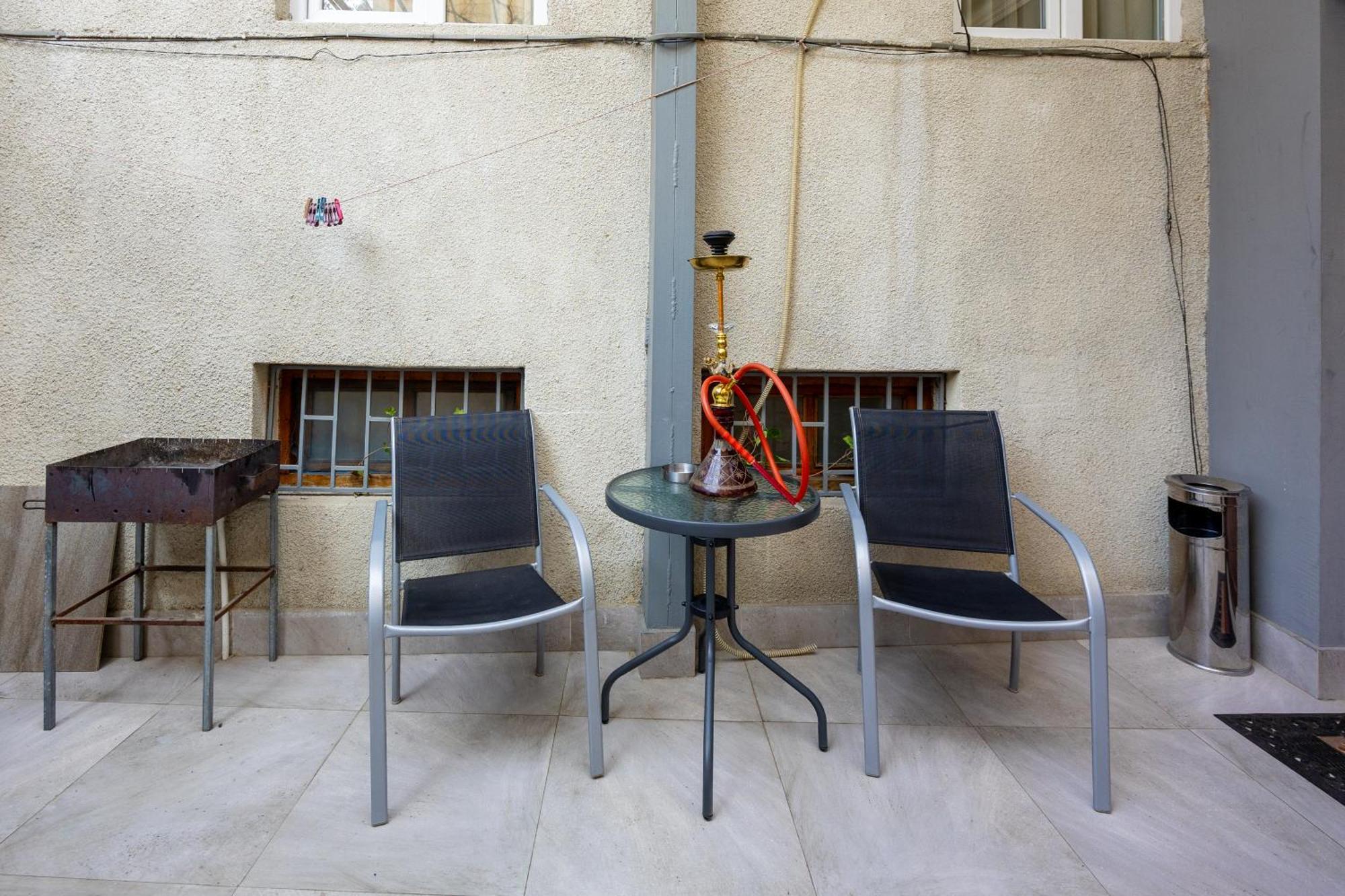 Rustaveli Two Bedroom Apartment With 5 Star Location Тбилиси Экстерьер фото